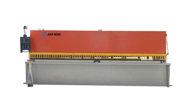 CNC swing beam shearing machine